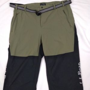 L.l. bean hiking capris with belt size 2XL